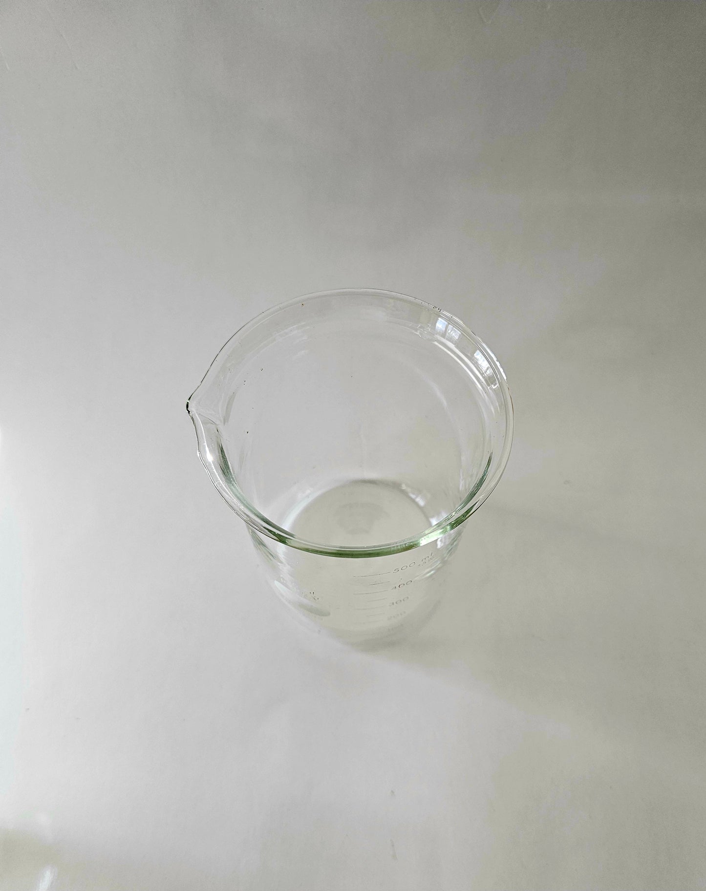 500 ml Corning PYREX Borosilicate Glass Low Form Graduated Beaker with Spout