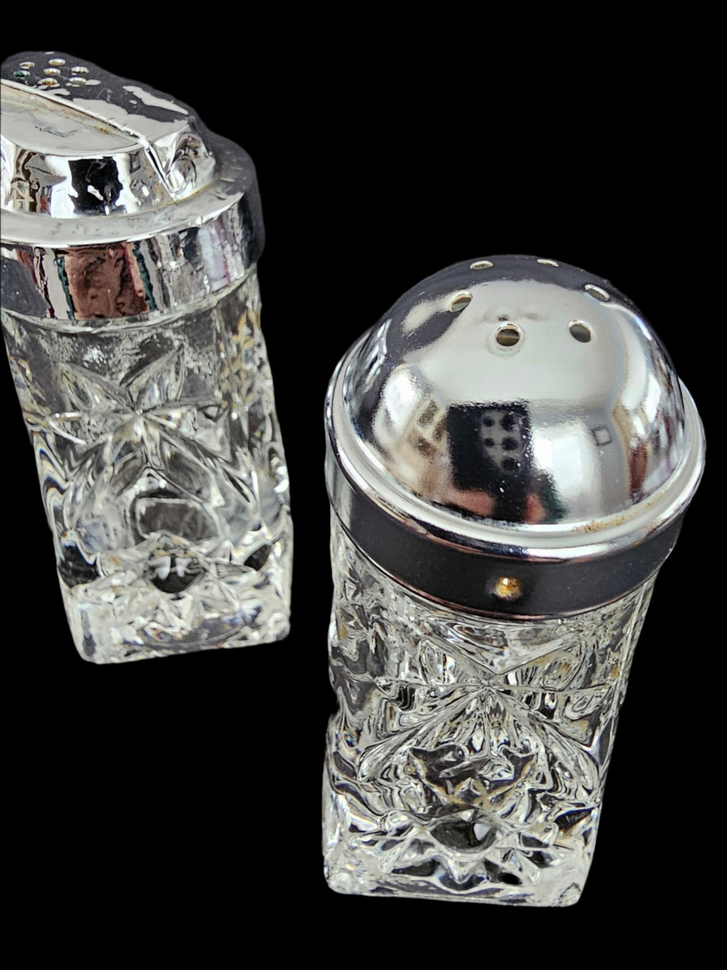 Prescut Clear Salt and Pepper Shakers with Dome Lids, Anchor Hocking