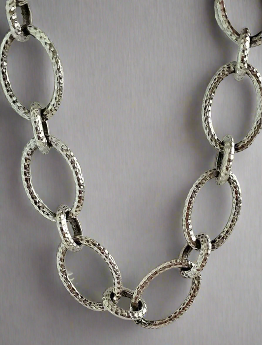 20" Hammered Silverplated Necklace, Premier Designs