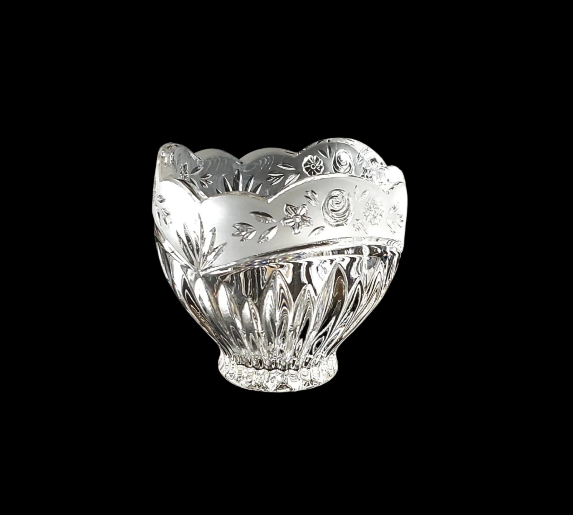 Oneida Southern Garden Lead Crystal Candy Dish or Bowl, Vintage, "Southern Garden" Pattern