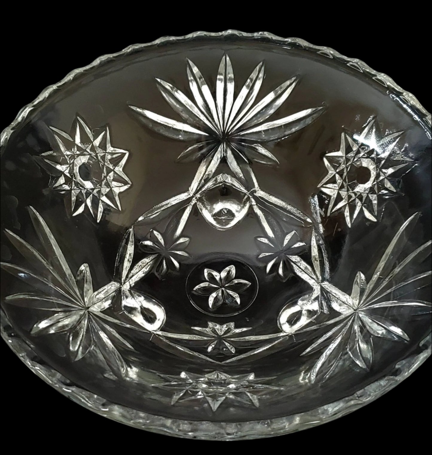 Vintage Pressed Glass Bon Bon Dish, Candy Dish, Trinket Dish from Anchor Hocking